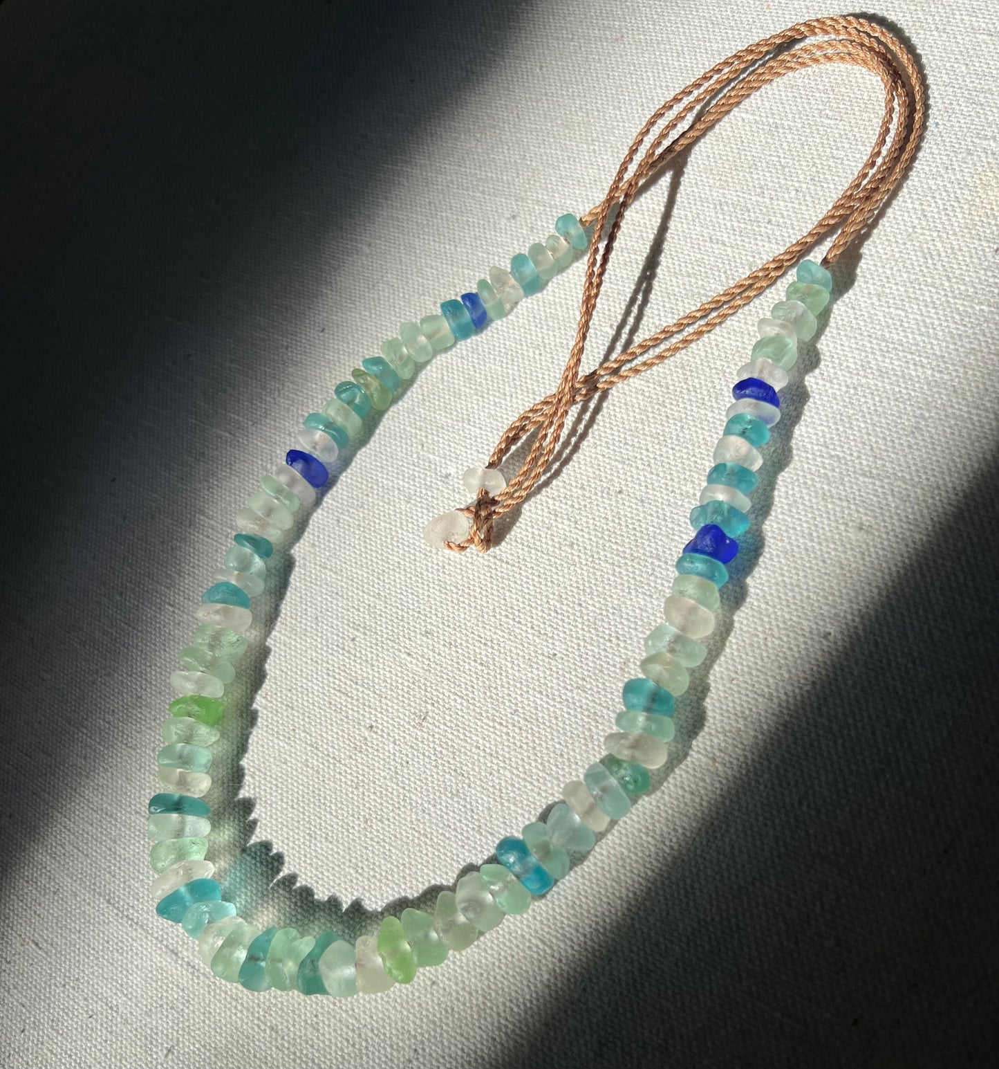 Lō'ihi Sea Glass Lei