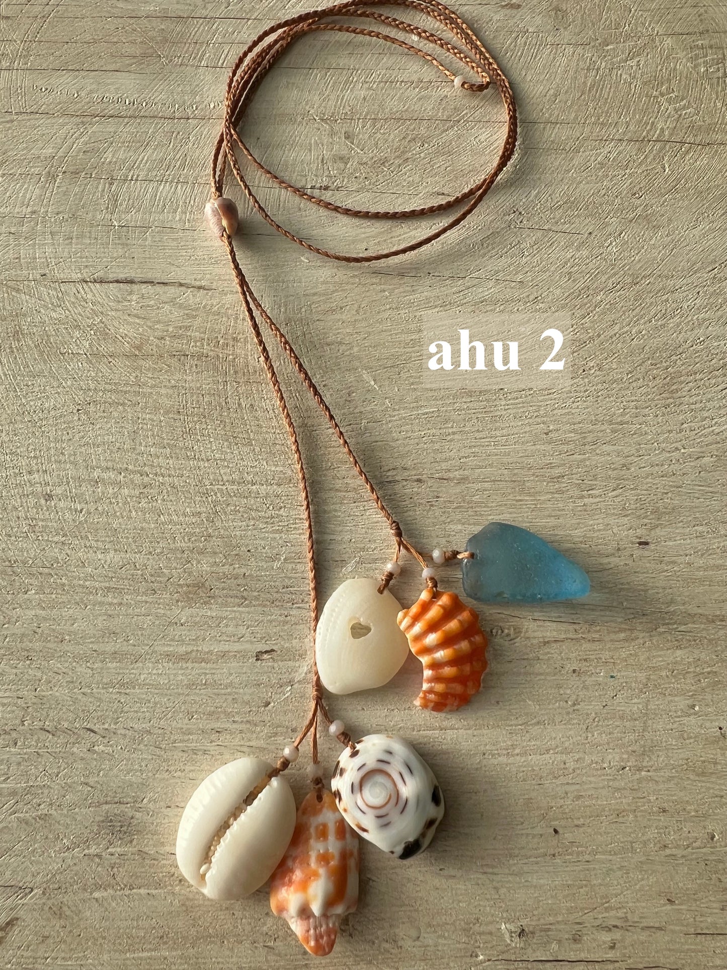 Ahu Necklace