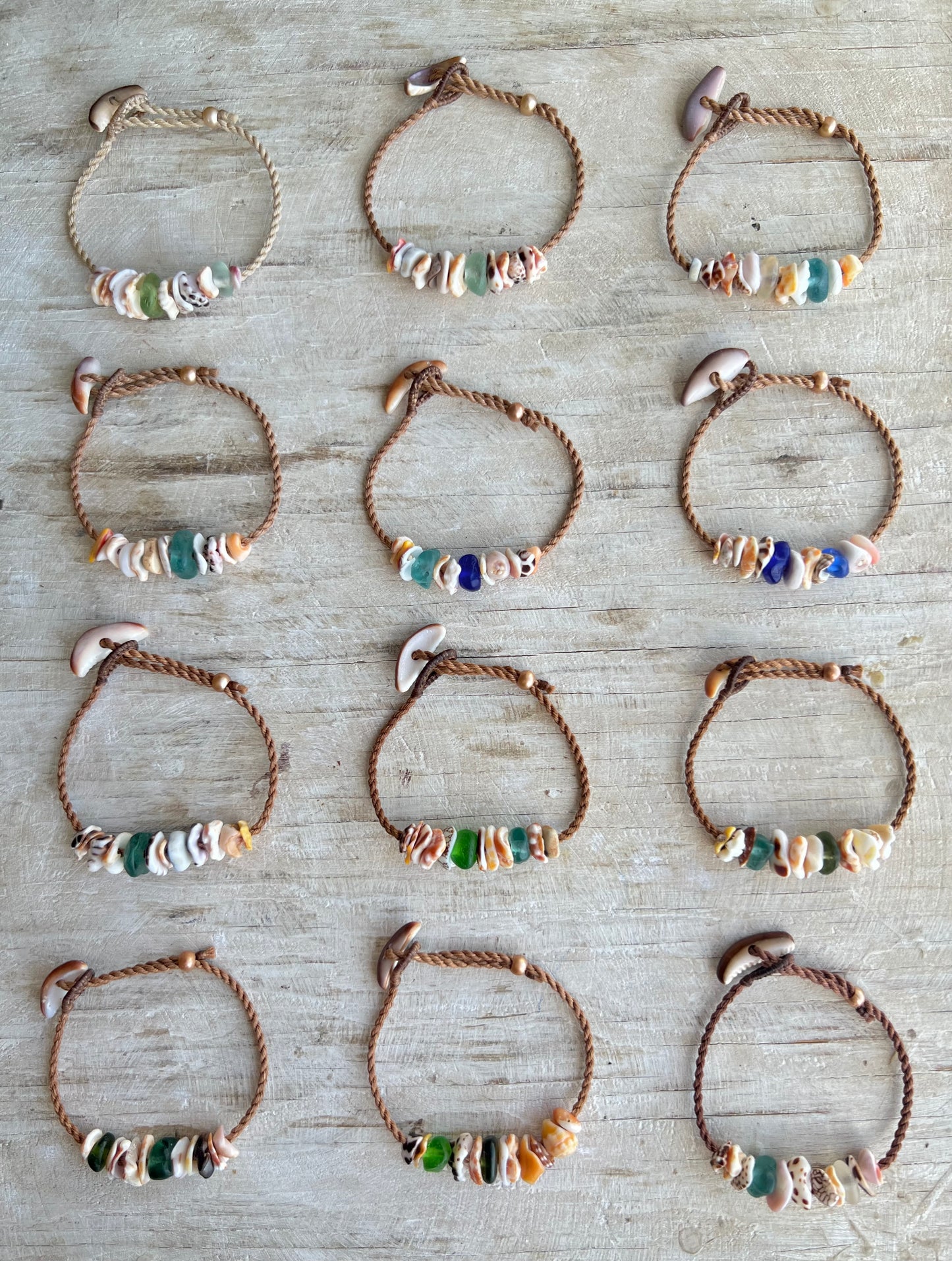 Mokukini Adjustable Bracelet