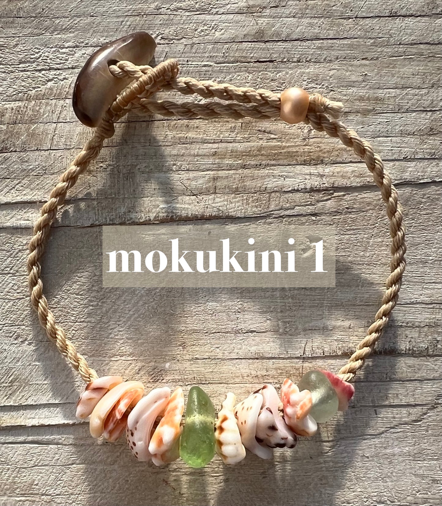 Mokukini Adjustable Bracelet