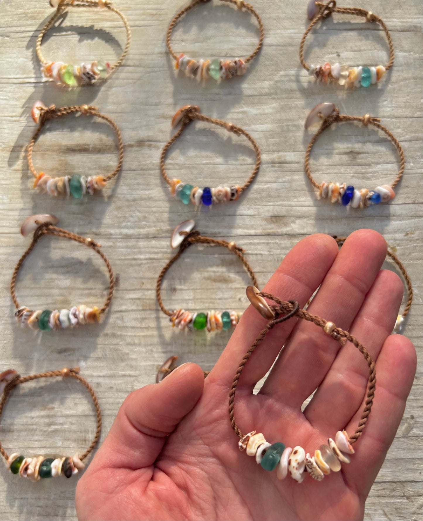 Mokukini Adjustable Bracelet