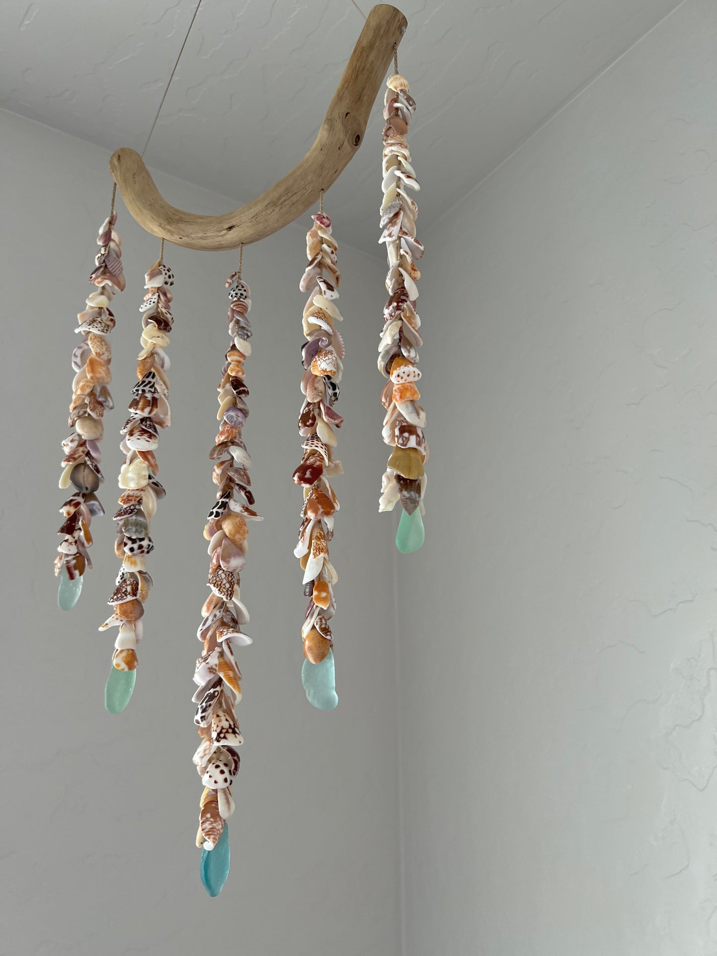 Moku Shell + Sea Glass XL 5 Strand Mobile