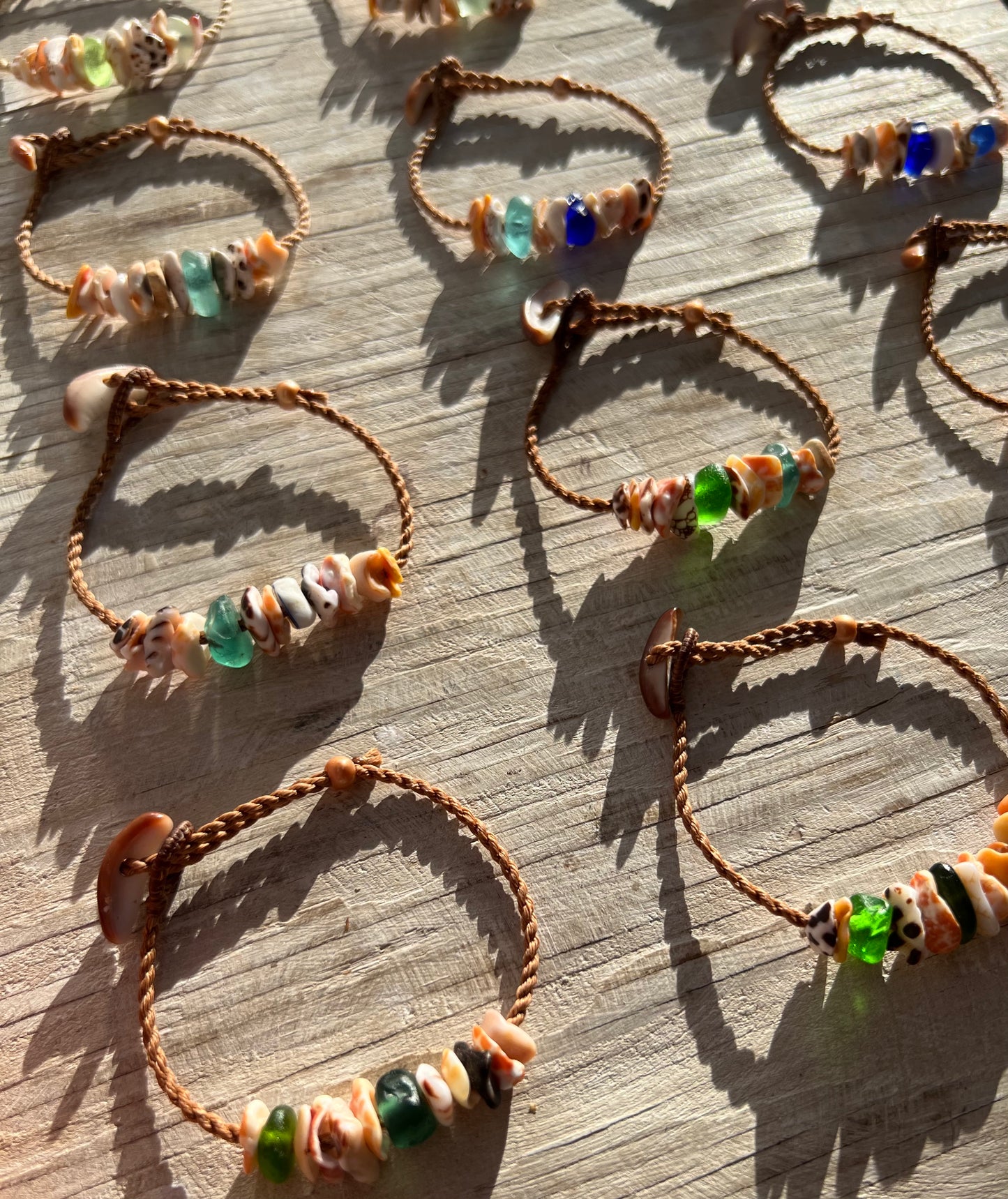 Mokukini Adjustable Bracelet