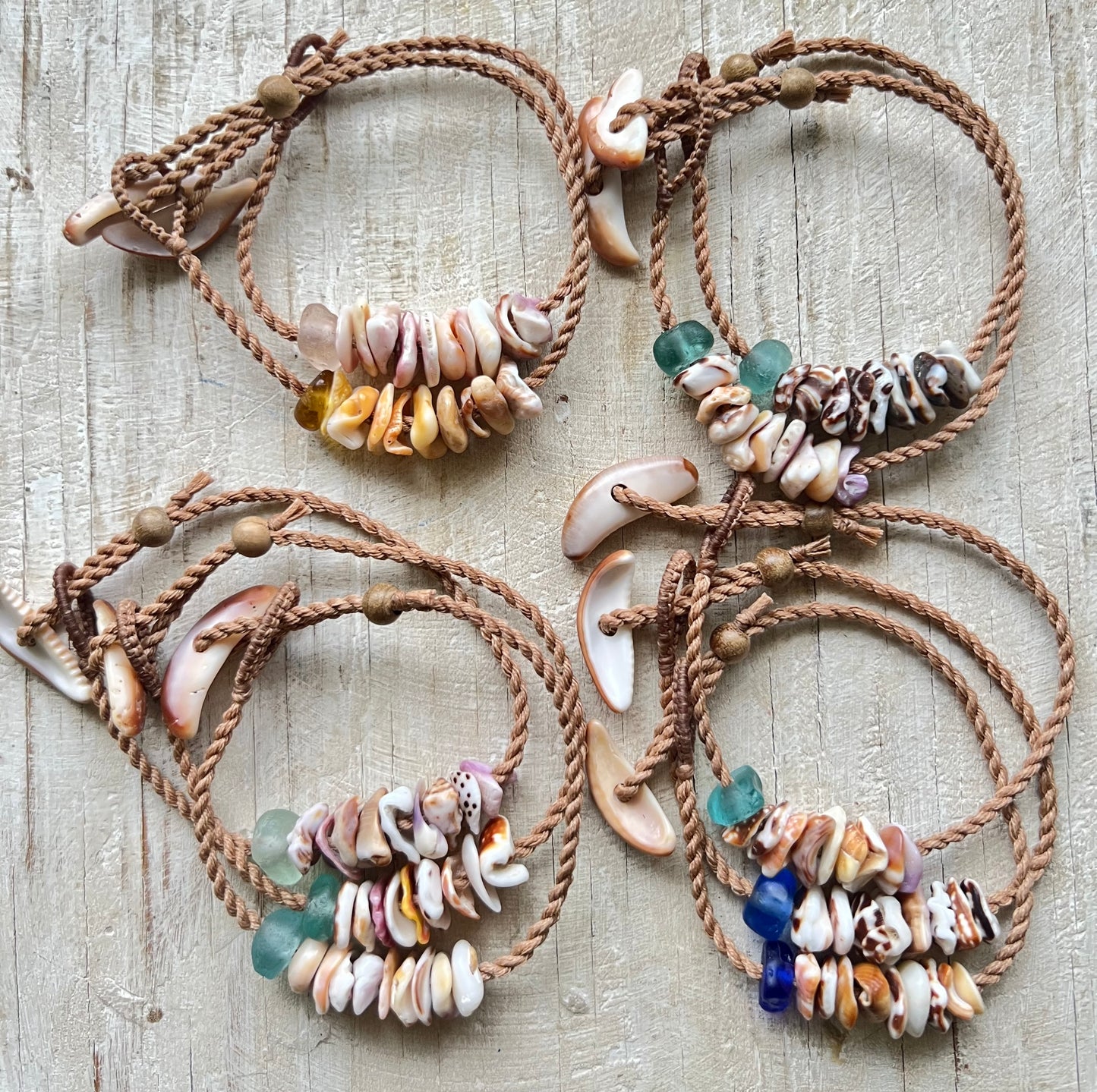 Mokukini Adjustable Bracelet