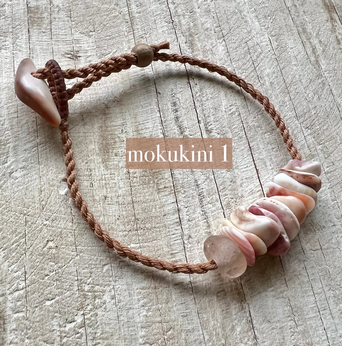 Mokukini Adjustable Bracelet