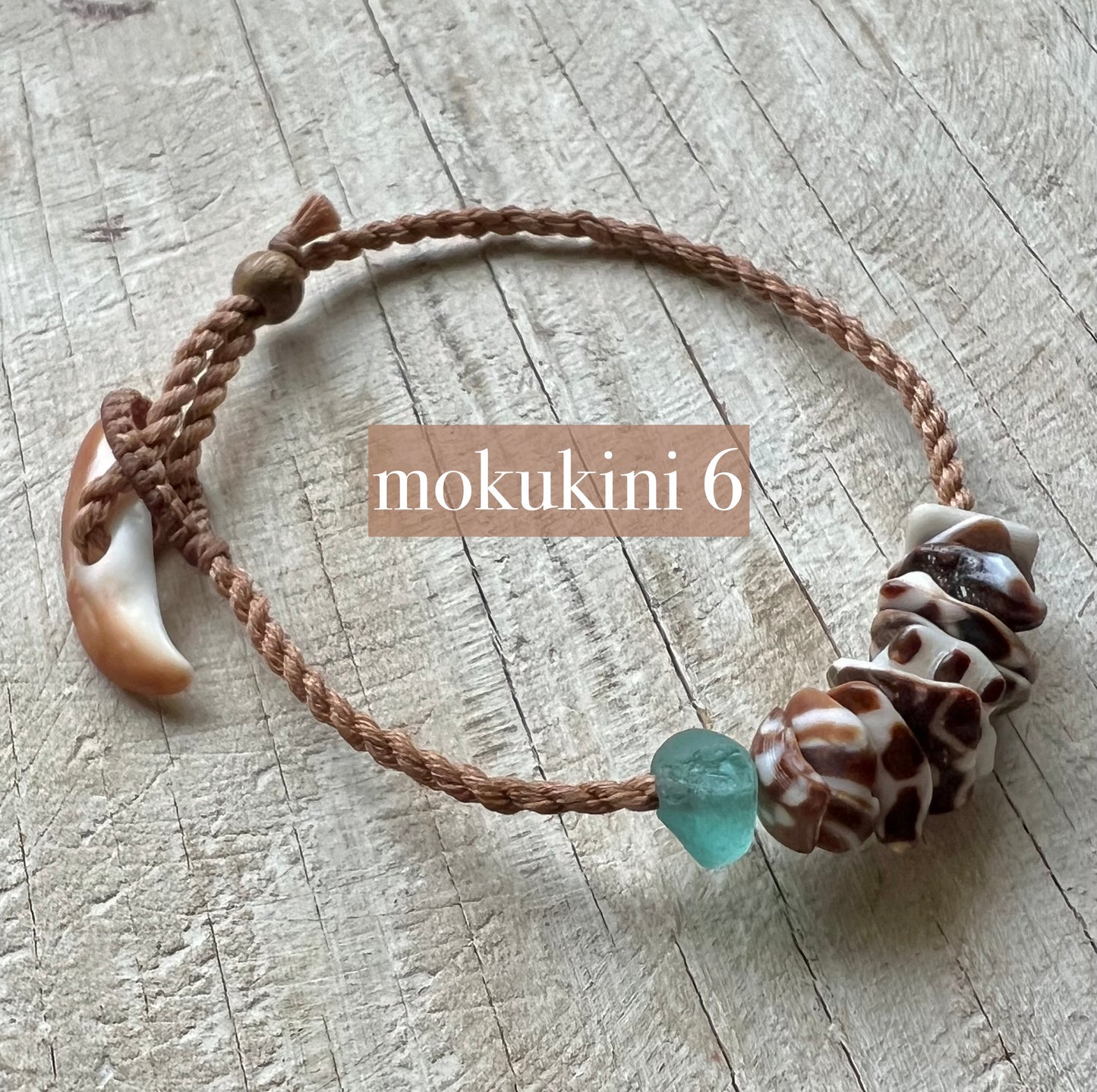 Mokukini Adjustable Bracelet