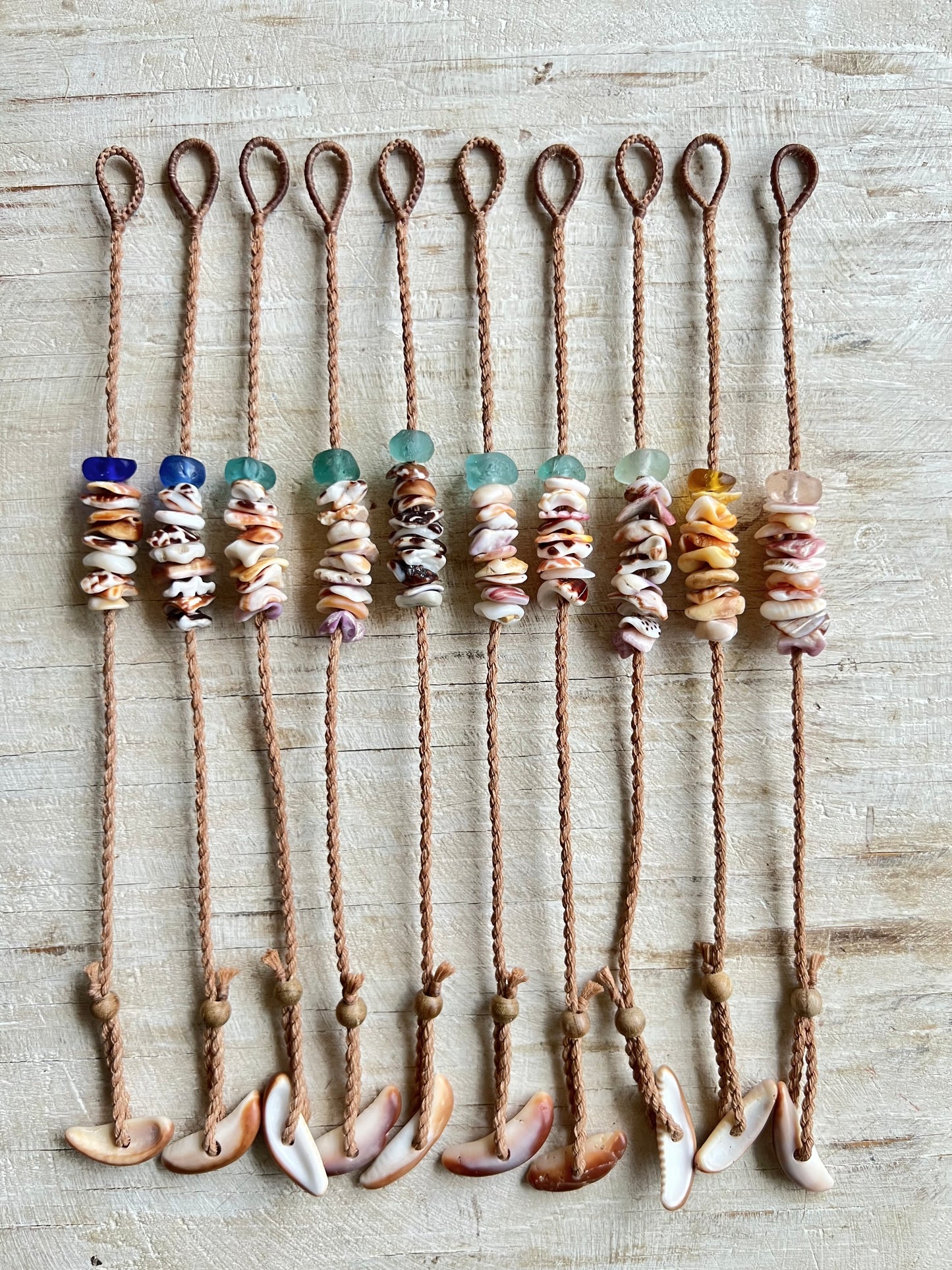 Mokukini Adjustable Bracelet