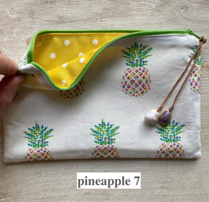 Shell-a-ma-bob Zipper Pouch